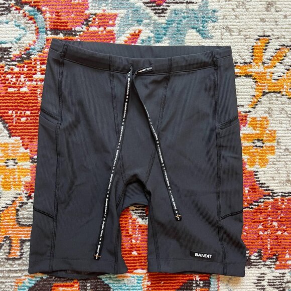 BANDIT RUNNING SUPERBEAM HALF TIGHTS BLACK MENS SIZE M - Picture 1 of 3